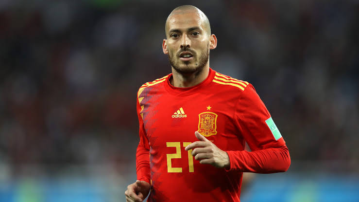 David Silva (España) — 225 asistencias 